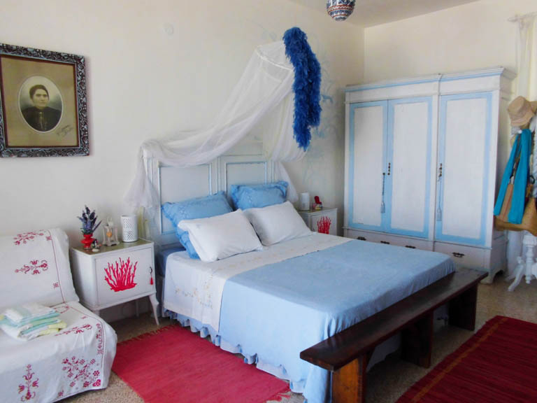 Bedroom of the holiday house villa Lairo